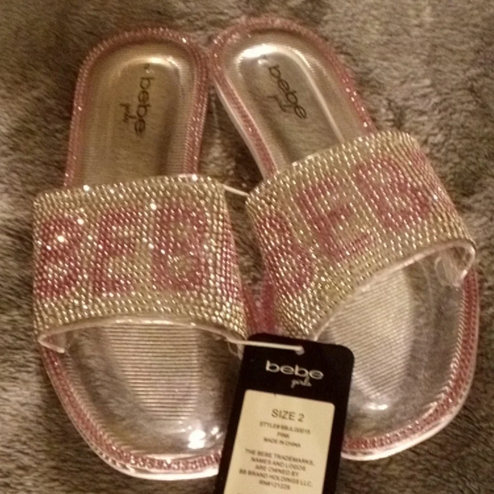 NEW BEBE GIRLS SLIDES SANDELS SIZES 2+4+12